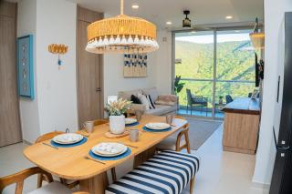 Two bedrooms and pools, 4 minutes from the beach - 5