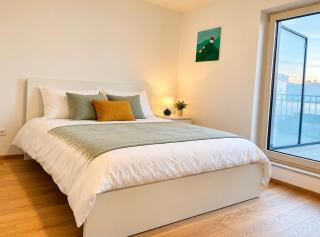 The Sunny Haven Apartment with Private Terrace and Parking - 2