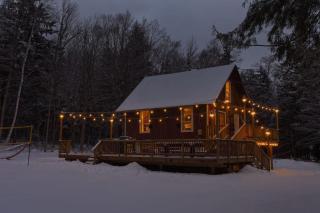Dream Stratton Forest Cabin with Hot Tub and Fast WiFi - Stratton - 3
