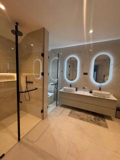 Tricabel Villa 3 - Ezulwini Luxury Retreat with Mountain Views - 6