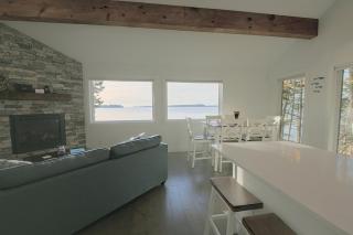 Waterfront Roque Bluffs Hideaway w/ Private Beach - 8