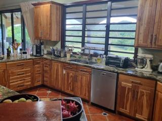 Farmhouse, Maya Mtn Foothills View, 5 mins Pineridge - 2
