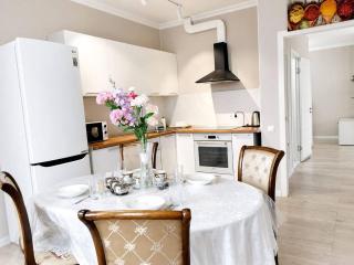 Urban Apartment for 5 person in the Seasons of the Year Summer Residential Complex near the Botanical Garden - 7