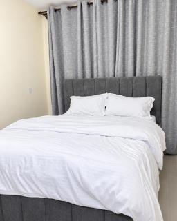 Sly and Stay Executive 1 & 2 Bedrooms Near Mega City - 7