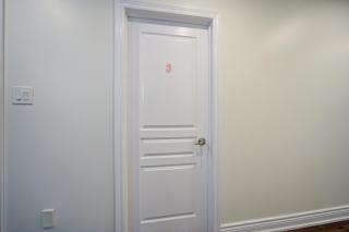 Cozy Guest Bedroom with Private Bath and Parking - 9