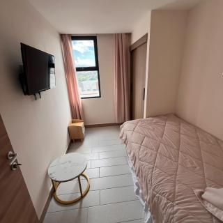 Luxury Stays - 8