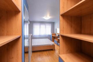 Nadia's Breeze - Spacious 1BR Apartment near the Beach - 1