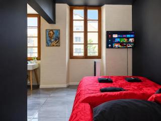 Baignoire Cosy Centre Narbonne - 9