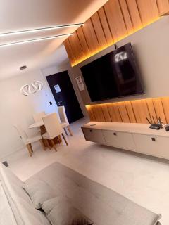 Apê 2 quartos, com piscina, 50m da praia e garagem - 0