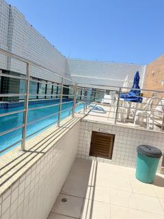 Apê 2 quartos, com piscina, 50m da praia e garagem - 3