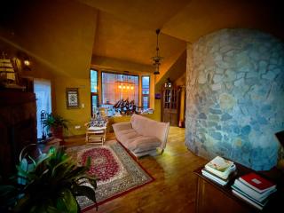 Large Room in a Secluded & Wild Place with Ocean View - 2