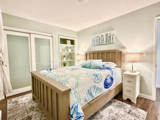 The Beach House at Deep Bay - 8
