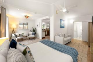 The Little Blue Shack - Quaint Granny Flat - 9