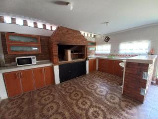 Casa quincho con Parrilla - 0