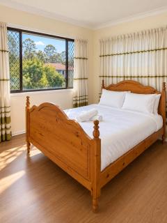 Sunnybank Stay-3BR Home for 6 Guests - Brisbane - 4