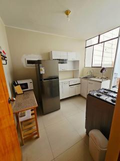 Departamento, 3 habitaciones, 3 baños 1er piso - 6