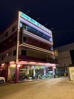 City Inn - 9