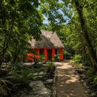 Hotel Boutique Cenote Secreto Maya - 8