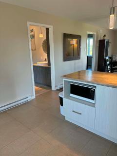 condo, 3 bedrooms, 2 parking spaces - 4
