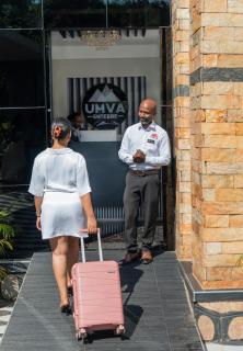 Umva Entebbe - Free Airport Transfers - 7
