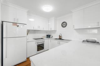 Sanctuary Court Unit 4 - 4