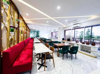 Toyo Hotel Purwokerto, Azana Hotels Collection - 3