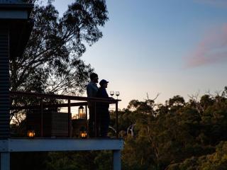 Kangaroo Ridge Retreat - 0