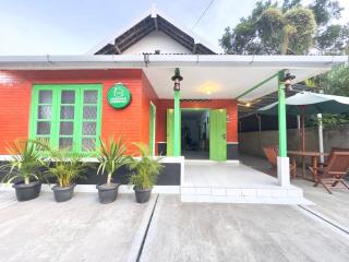 Homestay Joeragan 1 Rumah 3 Kamar AC - 0