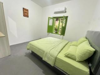 Homestay Joeragan 1 Rumah 3 Kamar AC - 2