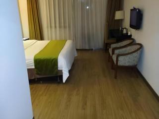 Super 8 Hotel Beijing New National Exhibition Yumin Street - 1
