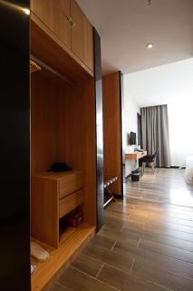 Borrman Hotel Jingzhou Jiangjin West Road Wanda Plaza Fantawild - Caoshi - 2