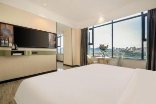 City Comfort Inn Liuzhou Rongshui Binjiang Road - 8