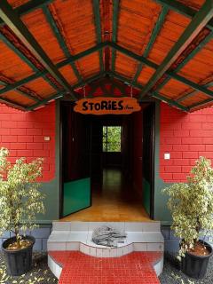 Stories Inn - 2
