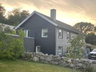 Charming House With Sea View And Large Plot - 6