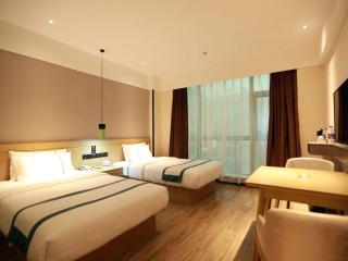 City Comfort Inn Qingyuan City Plaza Hefu Dongcheng - 1