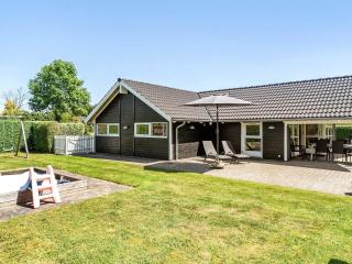 5 star holiday home in Juelsminde - 5