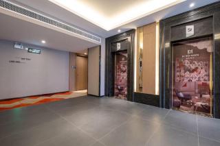 Borrman Hotel Zhonghsan Guzheng Huayi Plaza Light Rail Station - 1