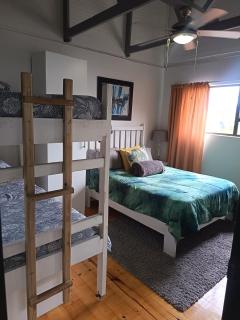 95 on 15th Upstairs - 2