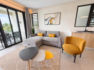 Asmara Residence 2 Bedroom Apartment by LOV Mauritius, Beach Access - 6