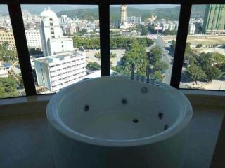 Venus International Hotel Guangdong Meizhou Fengshun Huamao Hot-Spring - 8