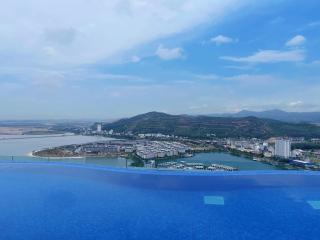 A La Carte Ha Long Bay Residence - 8