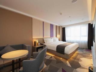 Lavande Hotel Changchun New District North Lake Longxiang Plaza - 1