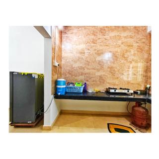Ronin Stays - Private 1BHK w kitchen and parking - 1