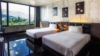 B2 Black Business and Budget Hotel - 6