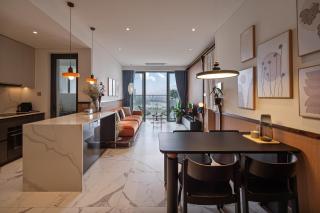 DiStay Riverfront Suites - Free Airport Pickup - 3
