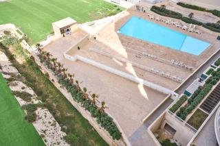 Stunning 3-Bedroom Seaview Retreat in Fort Cambridge - 0