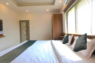 Hotel Rajdhani Residency - 3