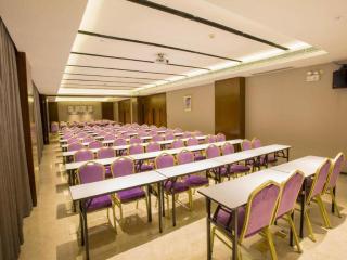 Borrman Hotel Nanning Railway Station - 6