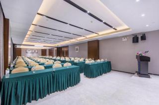 Borrman Hotel Nanning Railway Station - 3
