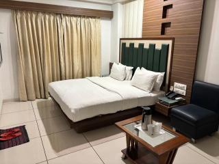 Atithi The Hotel - 4